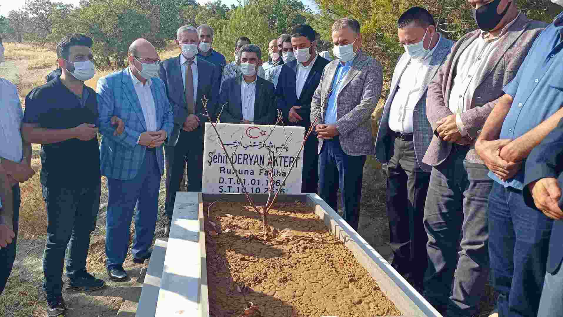 PKK’lı teröristlerin şehit ettiği AK Parti Dicle İlçe Başkanı anıldı