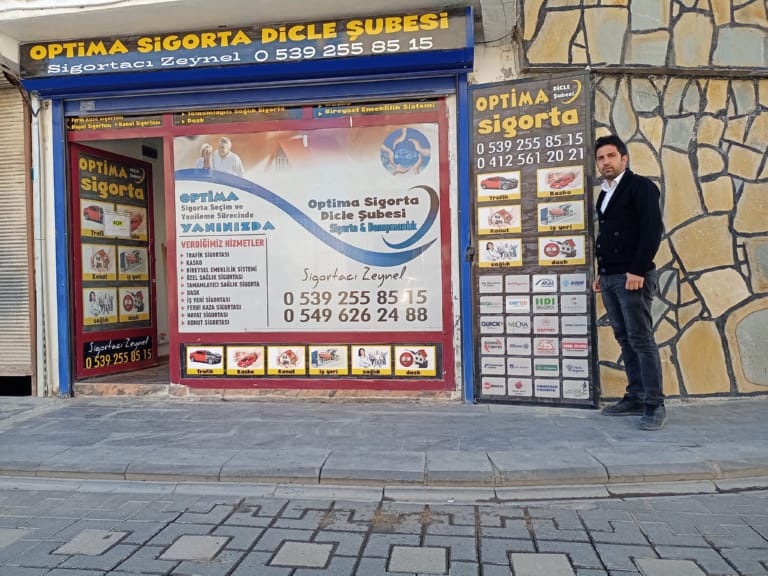 Dicleli Zeynel Akoğul İlçede sigortacılık şubesini hizmete açtı