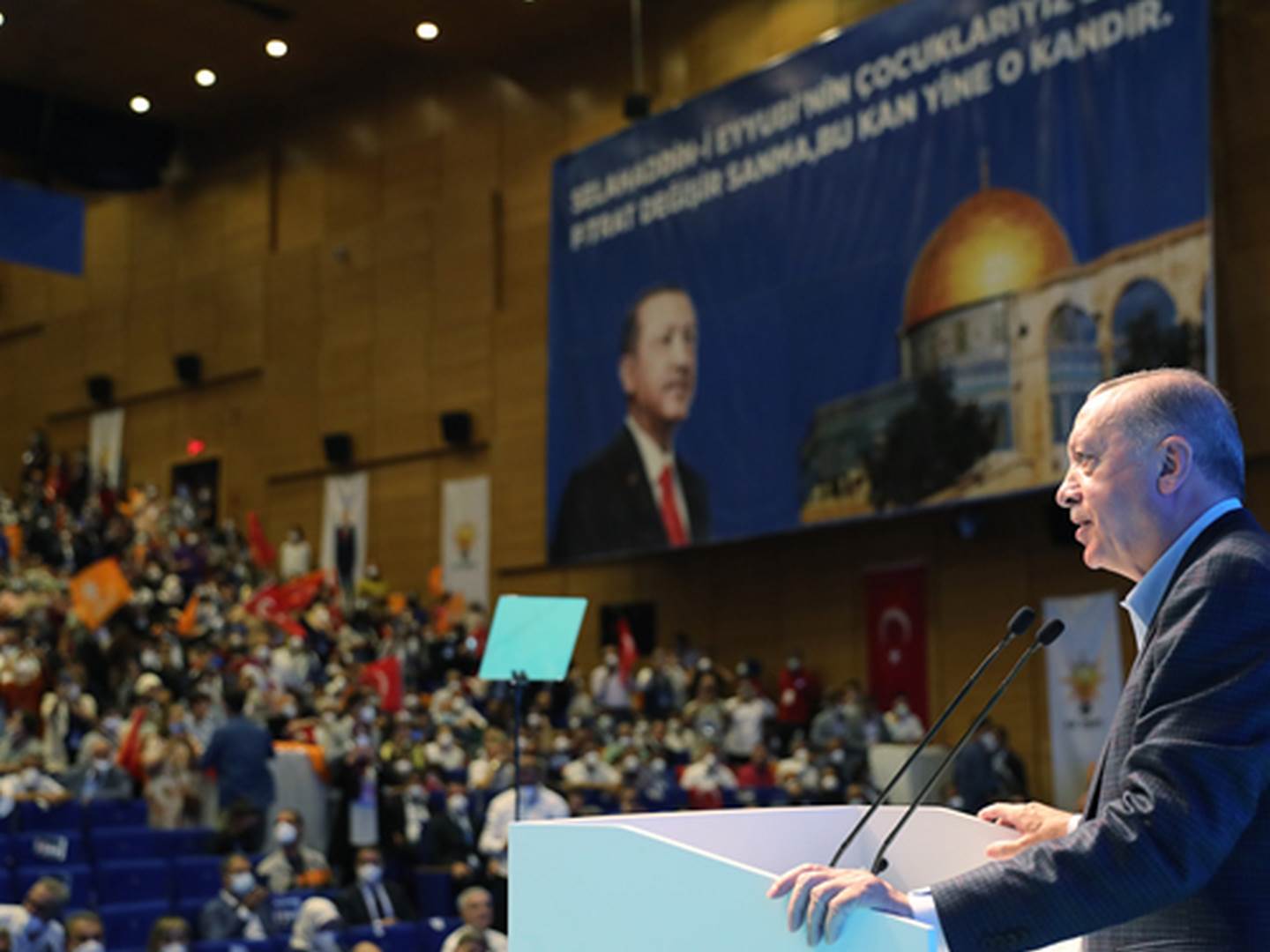 BAŞKAN ERDOĞAN: “BİZ GÜCÜMÜZÜ 40 YILDIR YANIMIZDA DAĞ GİBİ DURAN AZİZ MİLLETİMİZDEN ALIYORUZ”