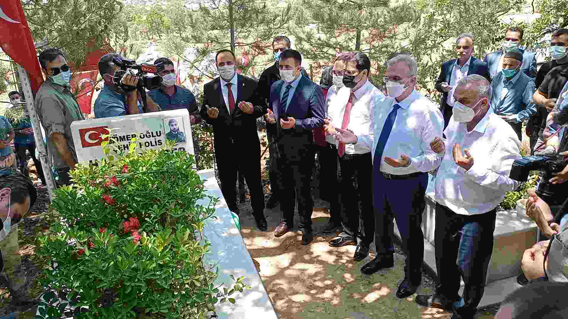 DİCLE’DE 15 TEMMUZ ŞEHİTLERİ ANMA PROGRAMI BAŞLADI