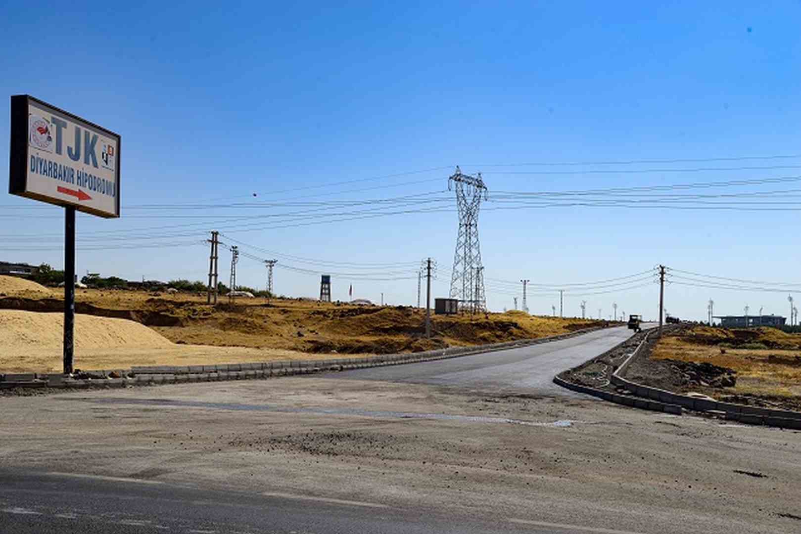 DBB Hipodrom Yolu’nu yeniledi