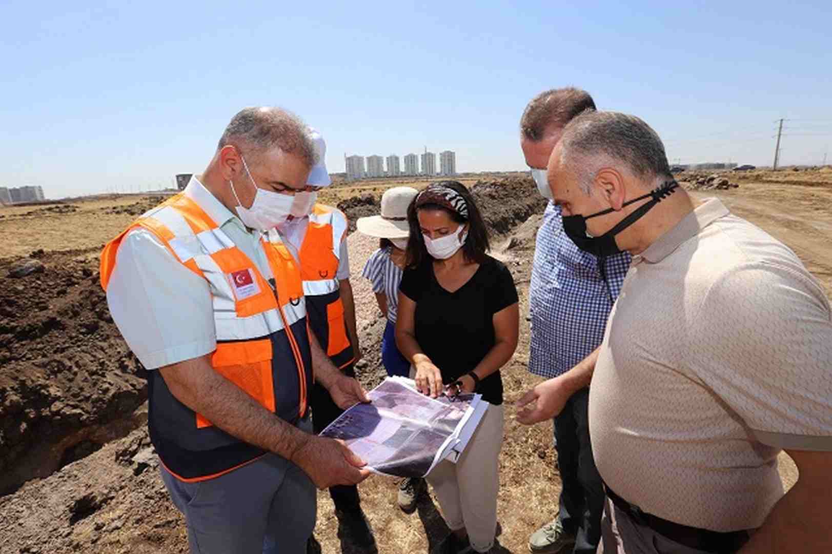 Kayapınar’a yeni içme suyu hattı döşeniyor