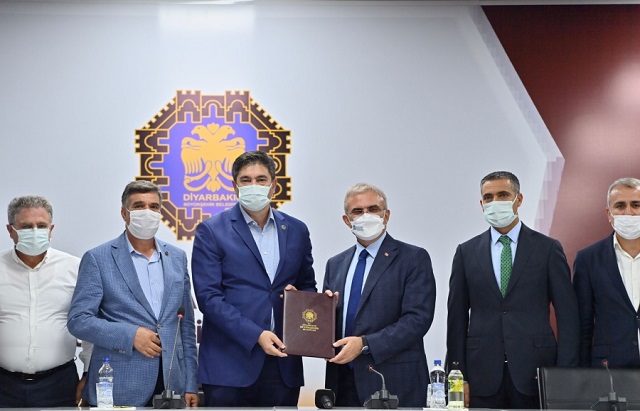 DBB’de sosyal denge tazminatı sözleşmesi imzalandı