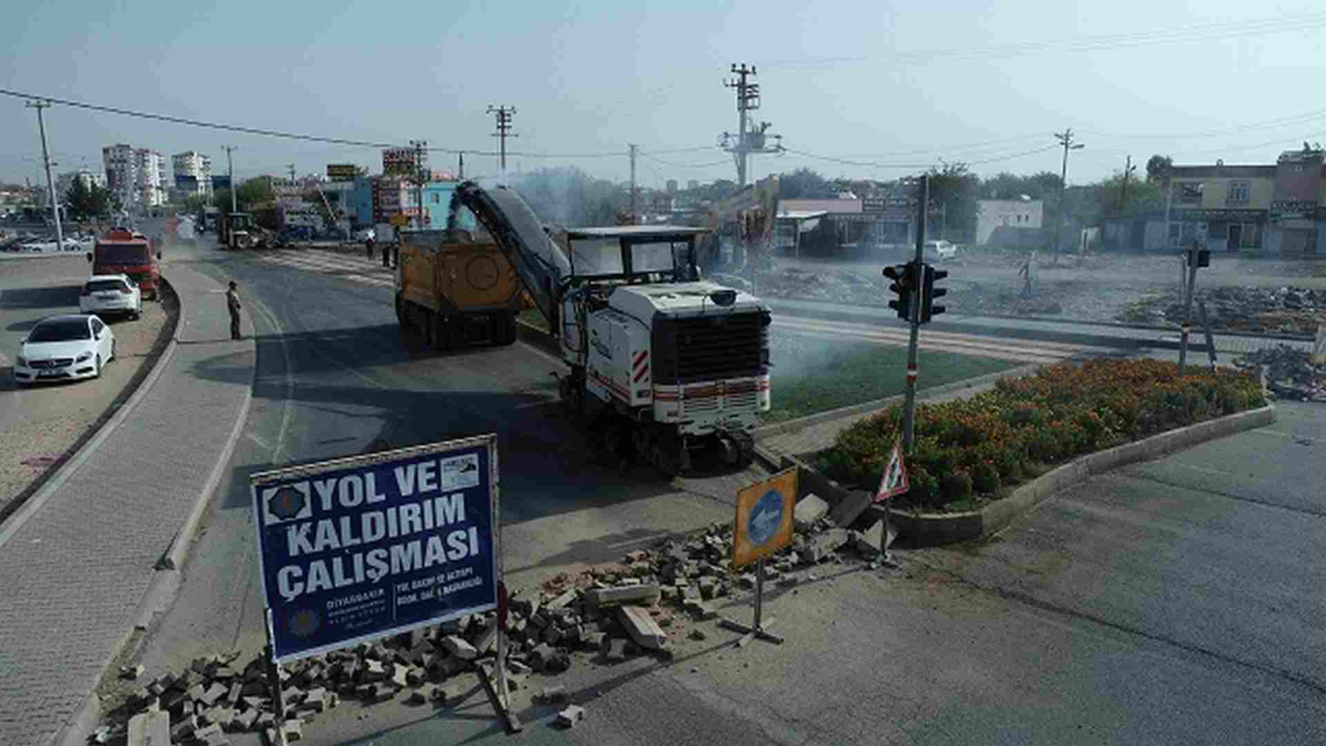 Elazığ Bulvarı-Araştırma Hastanesi bağlantı yolu yenileniyor
