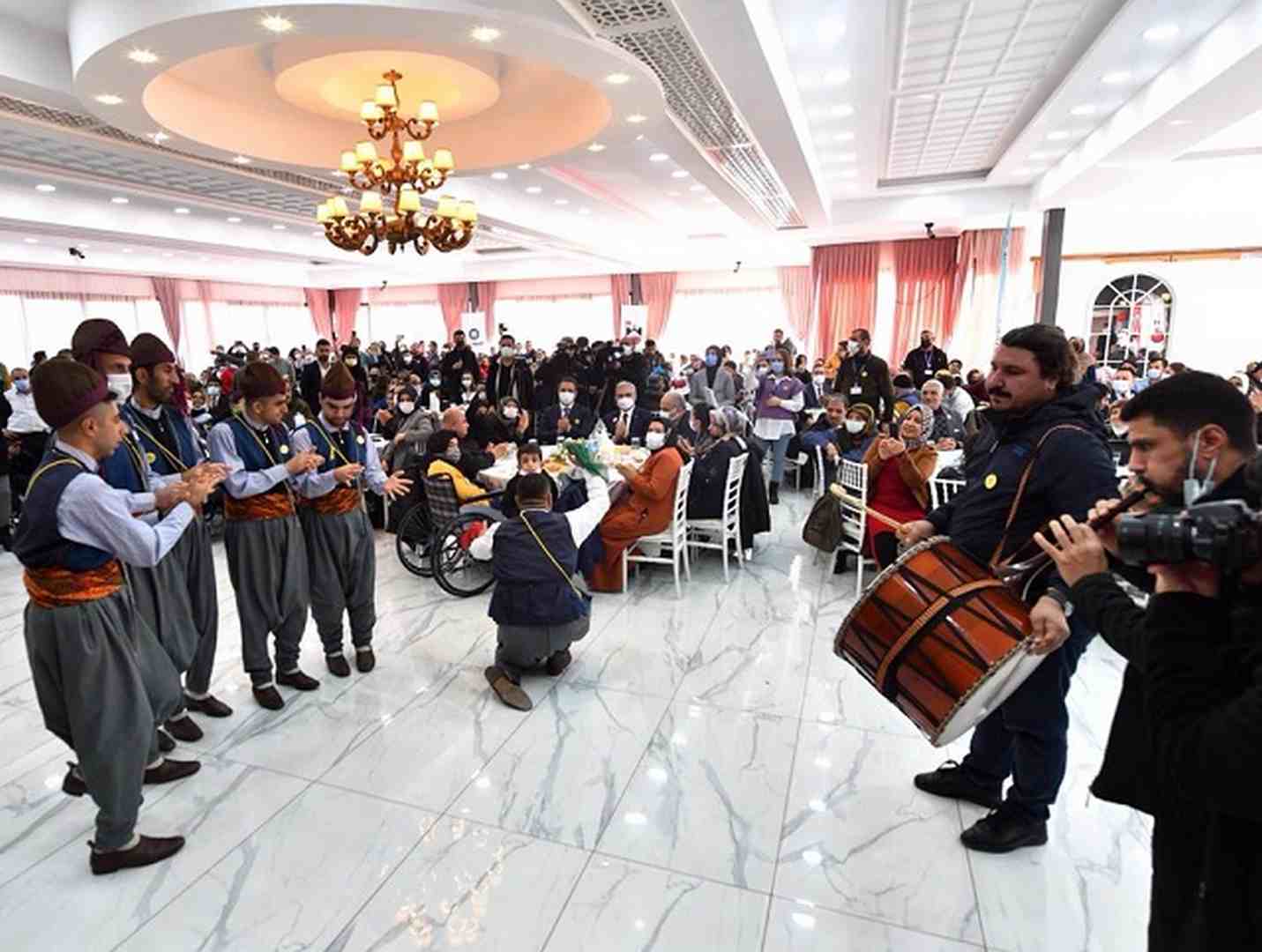 Vali Karaloğlu: “Engelli vatandaşlarımızın bugünü dünden iyi, yarını da bugünden iyi olacak”