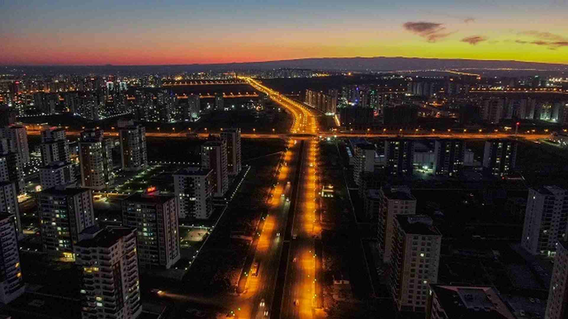 Diyarbakır küllerinden yeniden doğdu