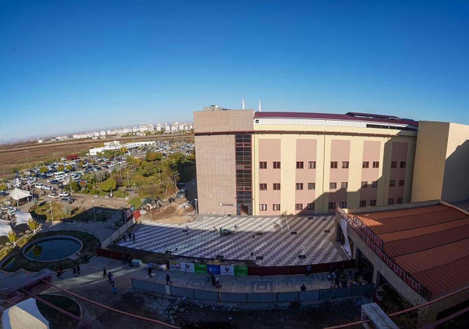 Eğitim ve Araştırma Hastanesi’nde çevre düzenlemesiyle su baskını yaşanmayacak