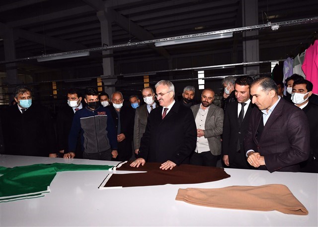 Vali Karaloğlu, Tekstil İhtisas OSB’de incelemelerde bulundu