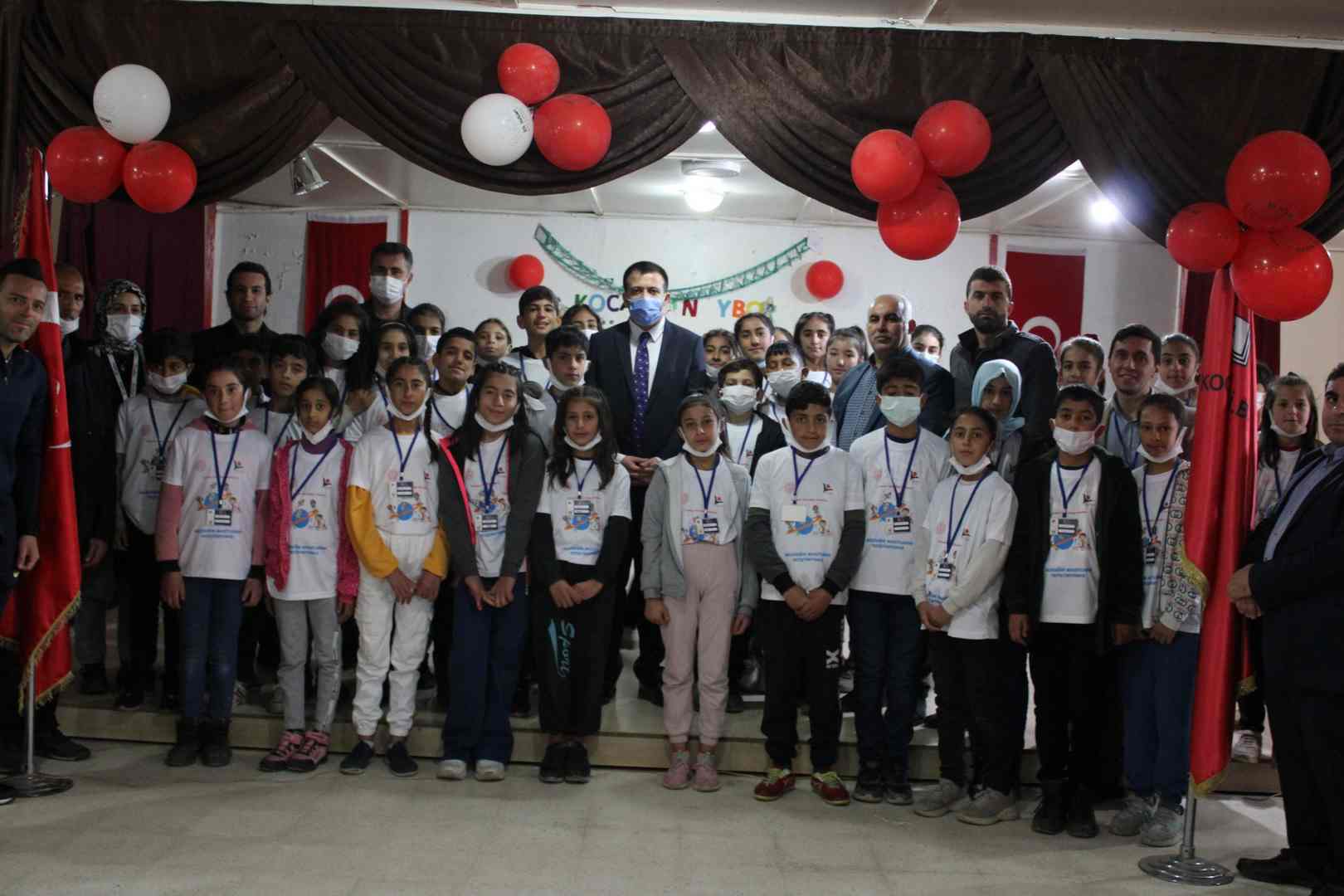 Dicle’de 4006 TÜBİTAK Bilim Fuarı’nın açılışı gerçekleşti