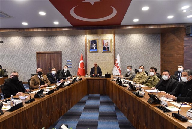 Karla mücadele değerlendirme toplantısı yapıldı