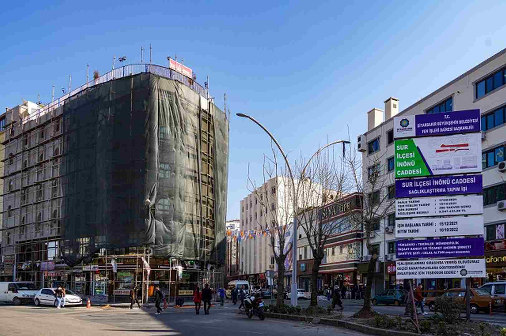 İnönü Caddesi’nde sokak sağlıklaştırma çalışmaları başladı
