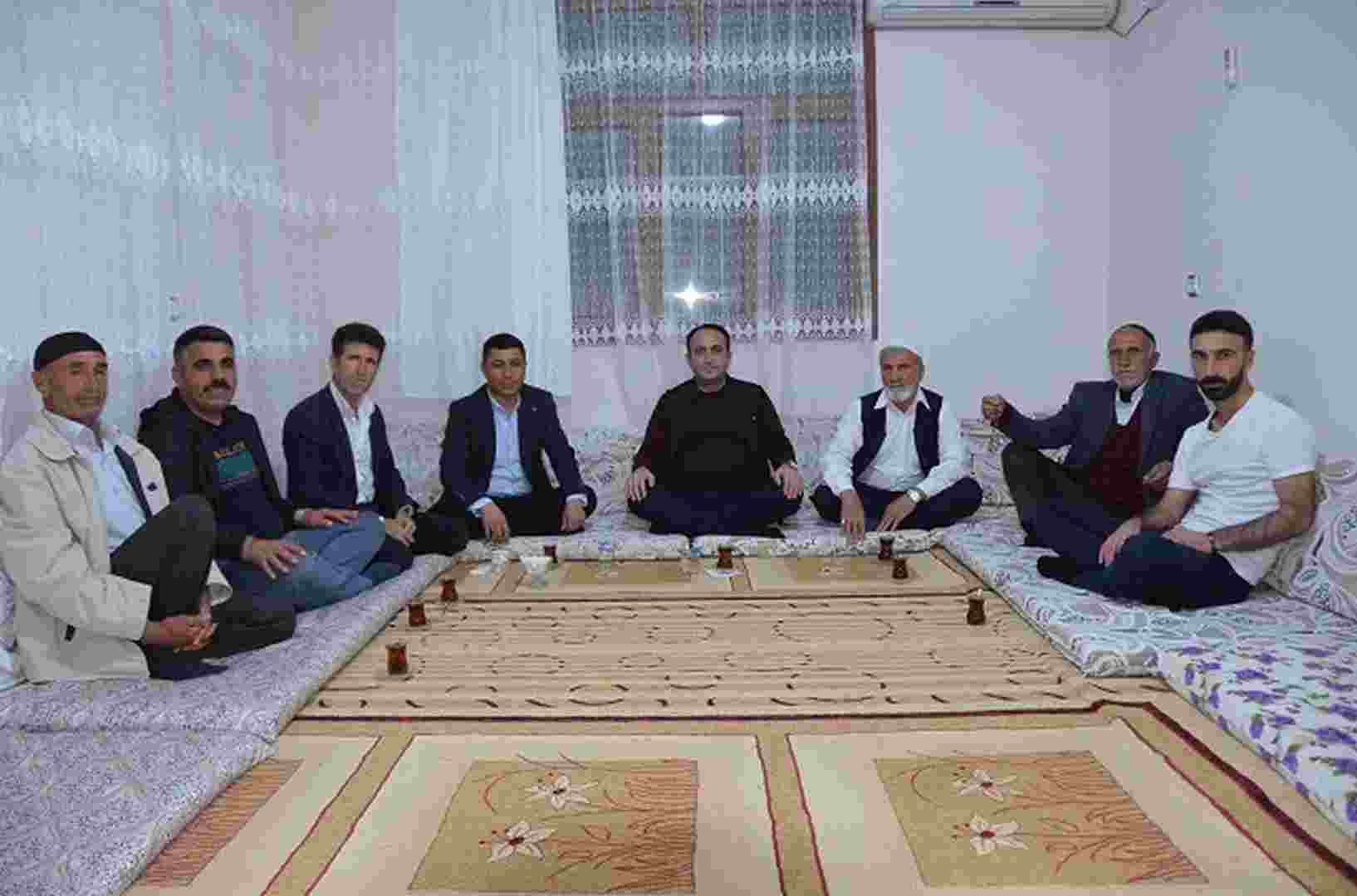 Hani Kaymakamı Abdullah Yüksel, Şehit aileleriyle birlikte iftar yaptı