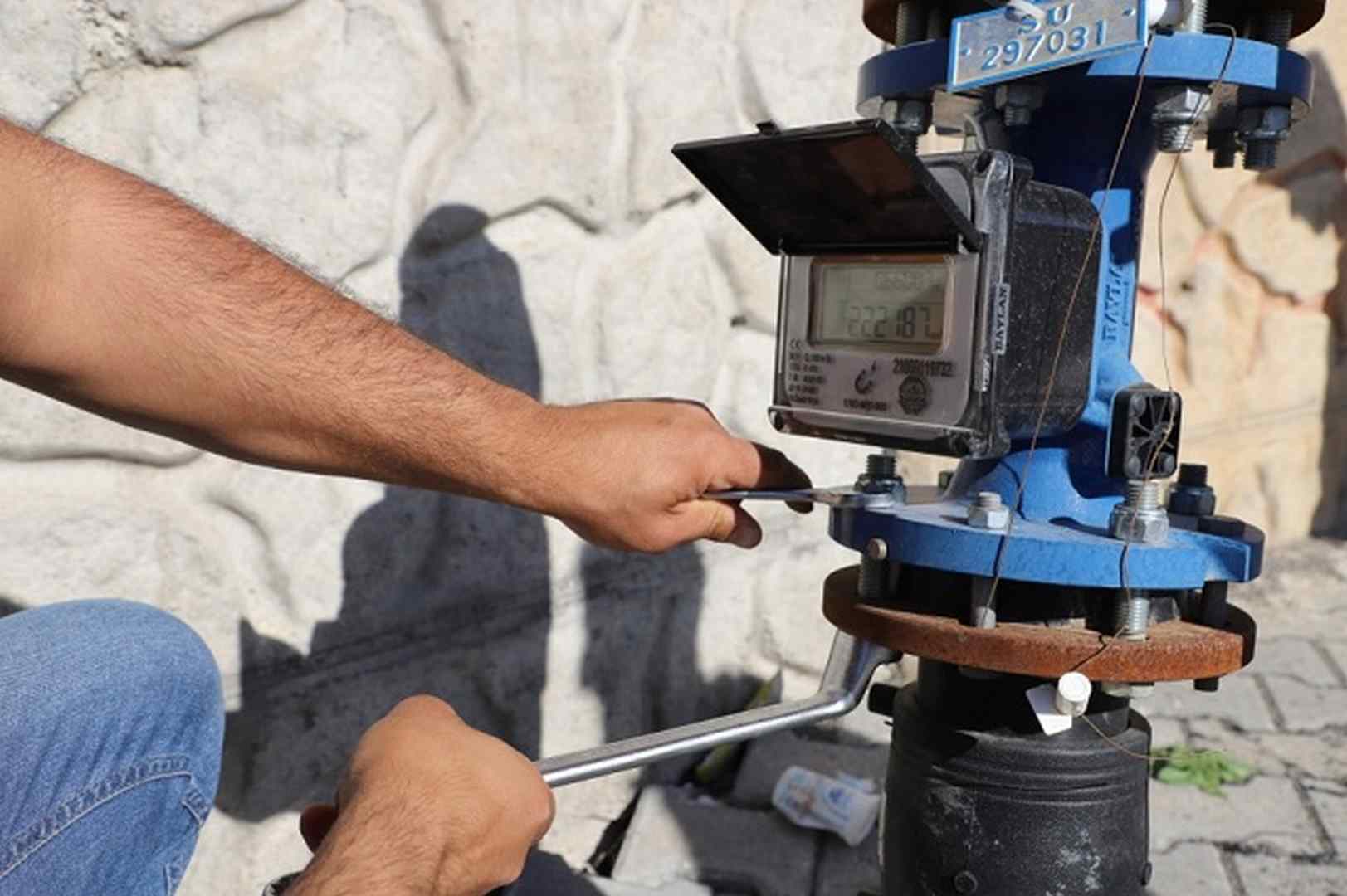 Ana sayaçlarla kayıp-kaçak su kullanımı önleniyor