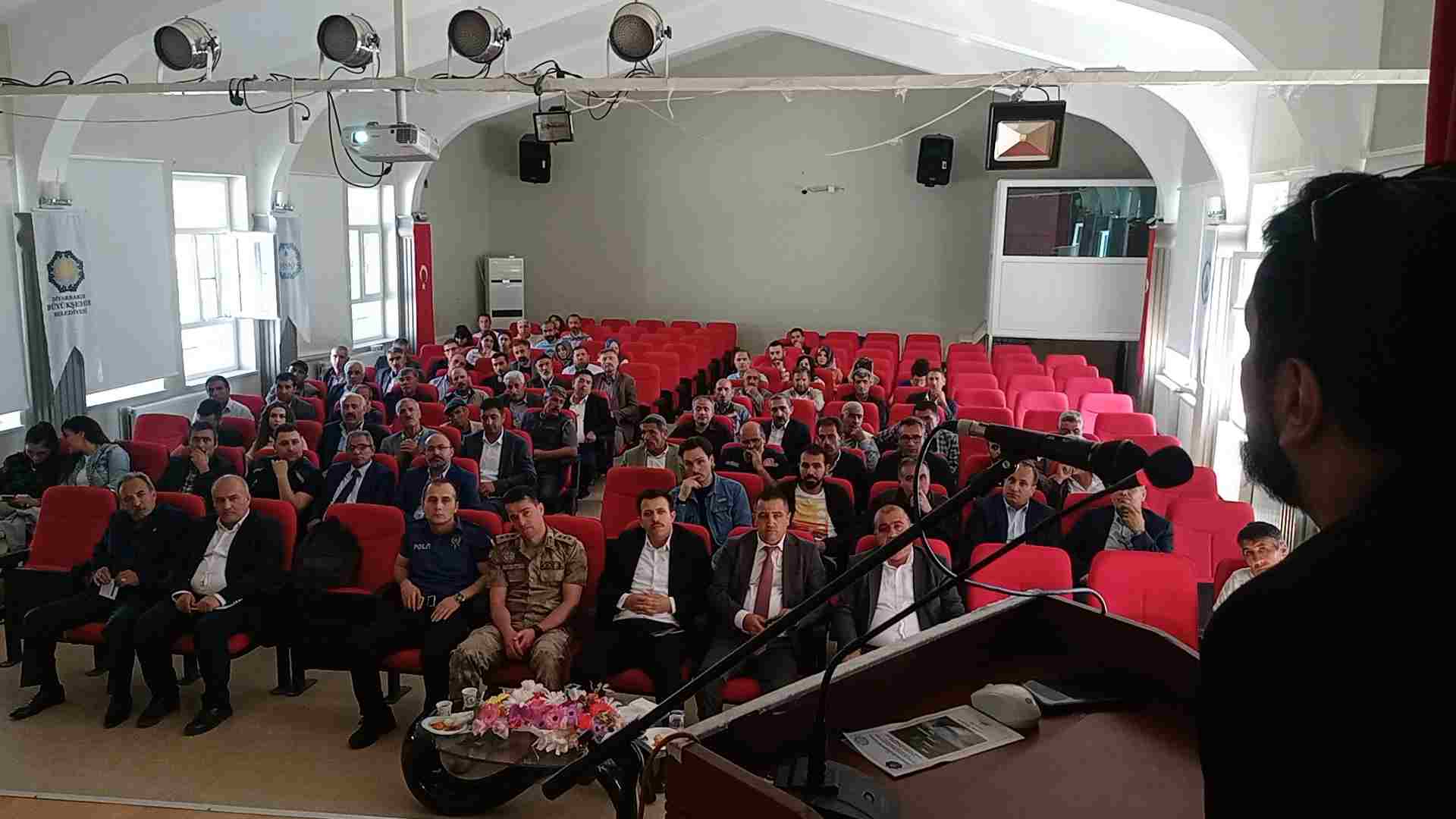 Dicle İlçesinde “Dicle Baraj Gölü Koruma Planı toplantısı” yapıldı