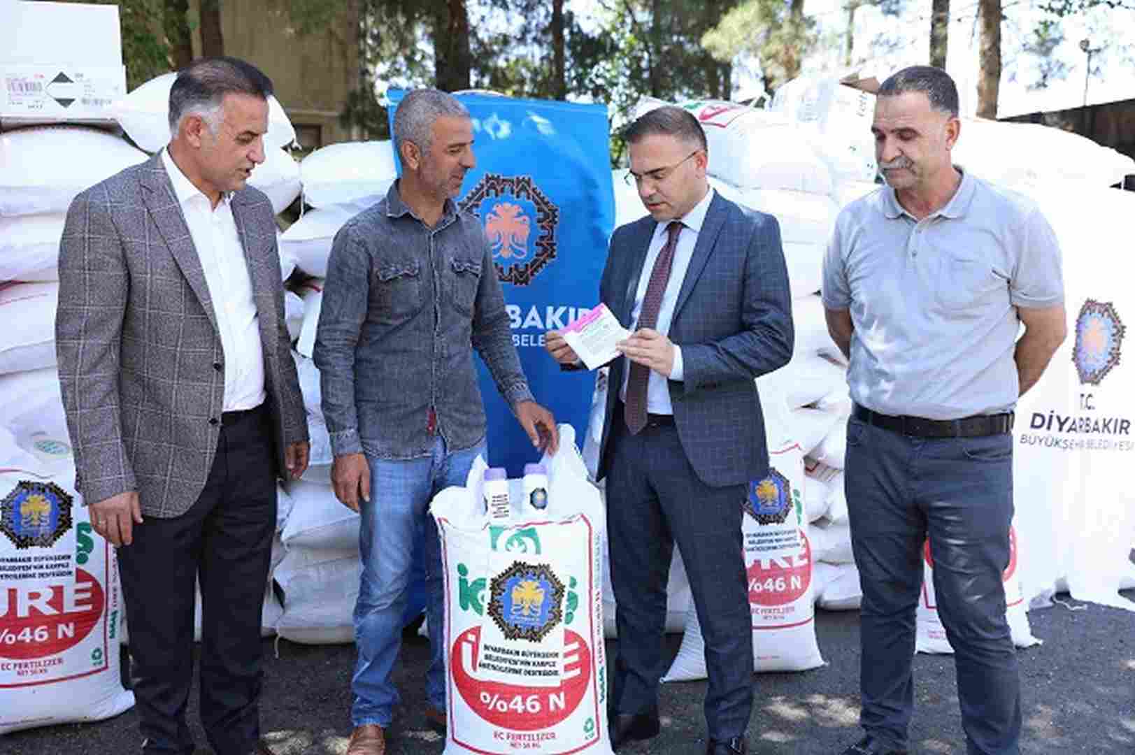 Gübre ve ilaç desteğiyle Diyarbakır karpuzu özgünlüğünü koruyor