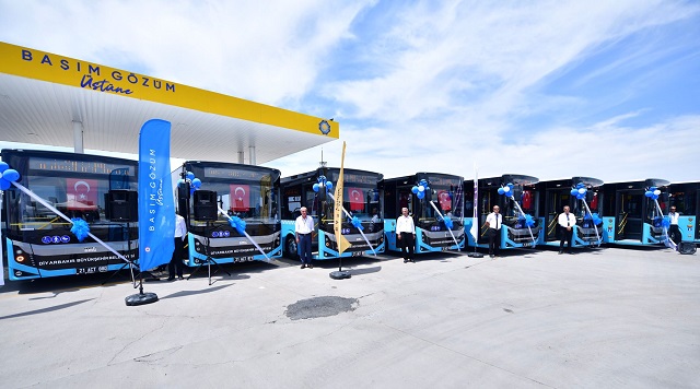 Toplu taşımayı rahatlatmak için 24 yeni otobüs hizmete alındı