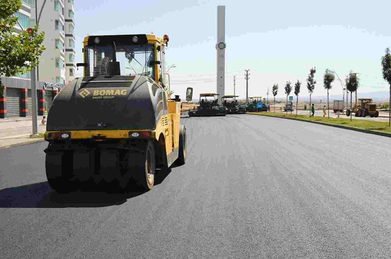 Eski Siverek ve Piran Caddesi asfaltlama çalışmaları devam ediyor