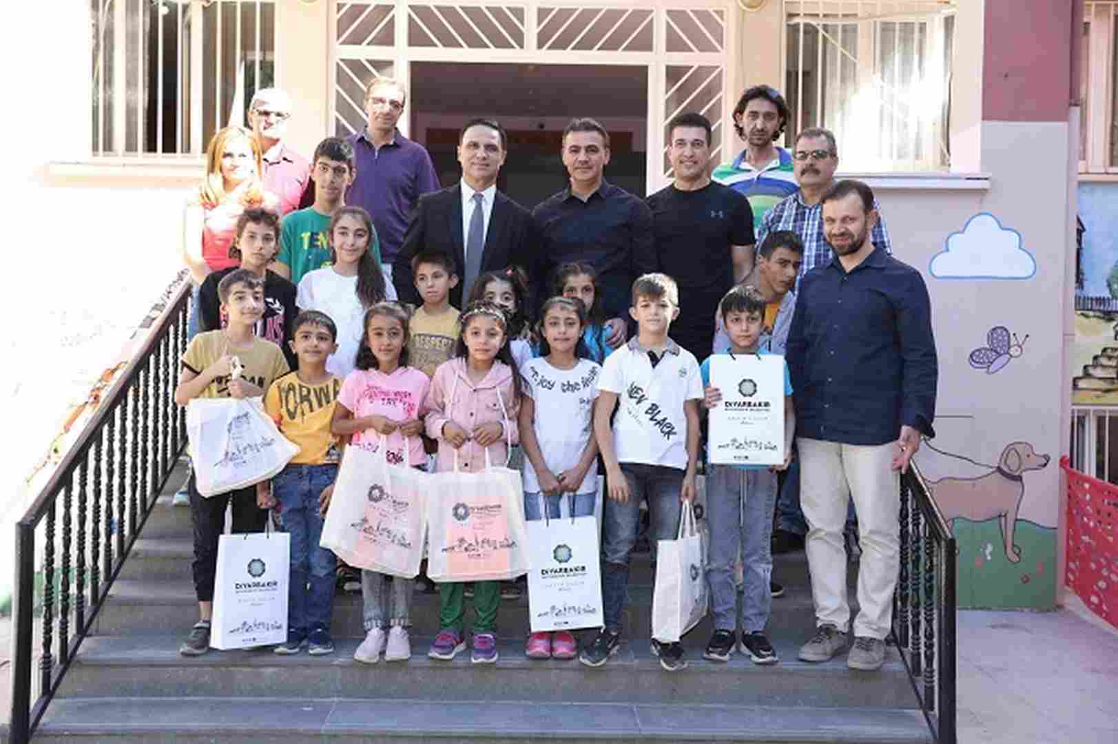 İşitme engelliler unutulmadı