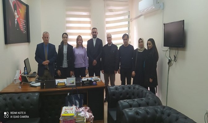 YAZAR DEVRAN SİNANOĞLU’NDAN KALPLERE DOKUNAN PROJE