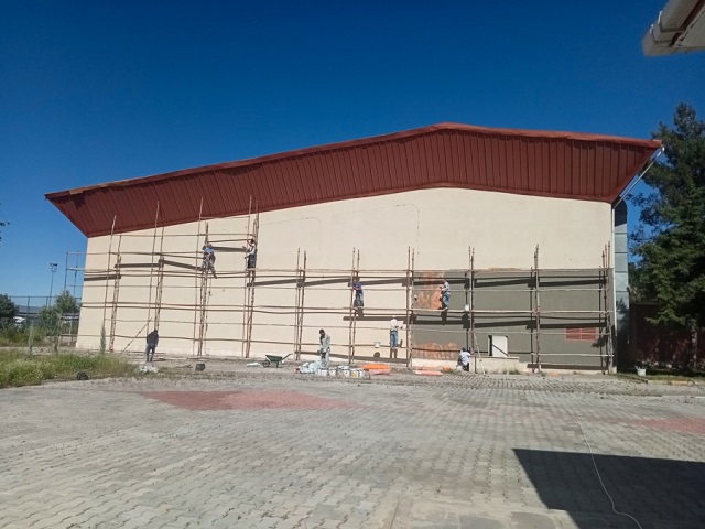 26 okulun spor salonu yenilendi