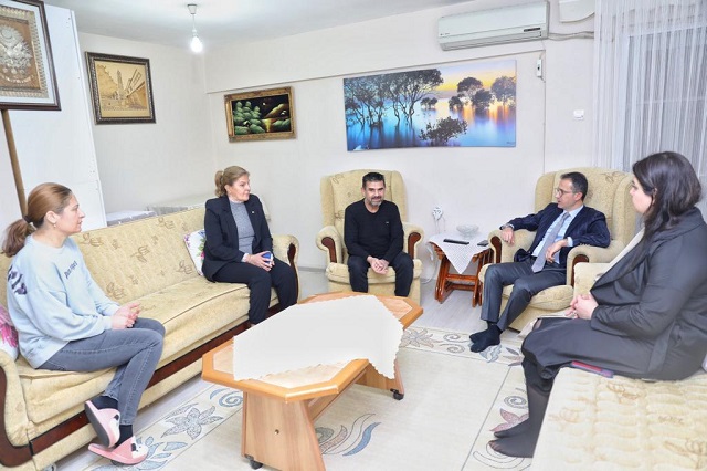 Kayapınar Kaymakamı Karaman’dan Şehit ve Gazi Ailelerine ‘Yanınızdayız’ Ziyareti