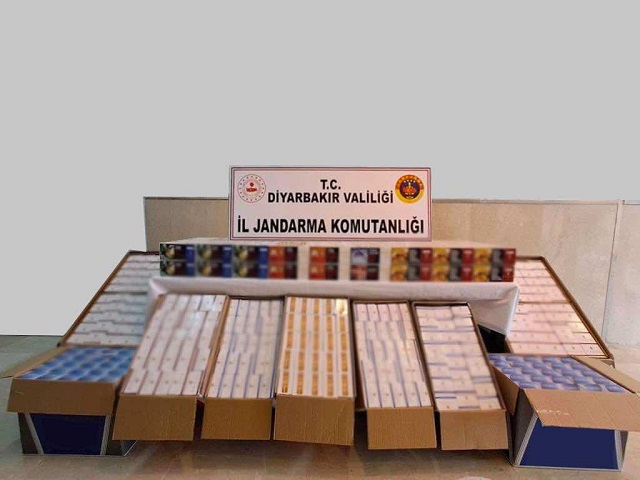Diyarbakır’da Jandarma 180 bin adet kaçak makaron ele geçirdi