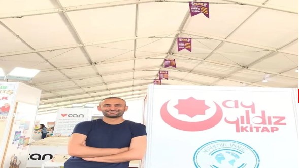 ŞAİR VE YAZAR DEVRAN SİNANOĞLU: DİL BİR HALKIN KİMLİĞİDİR