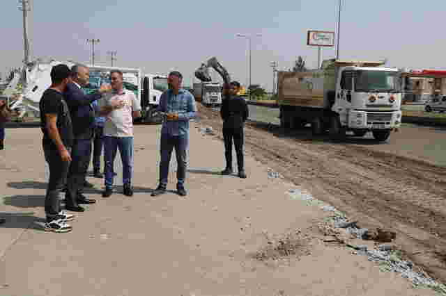 Mardin yolundaki içme suyu hatlarında deplase çalışmaları sürüyor