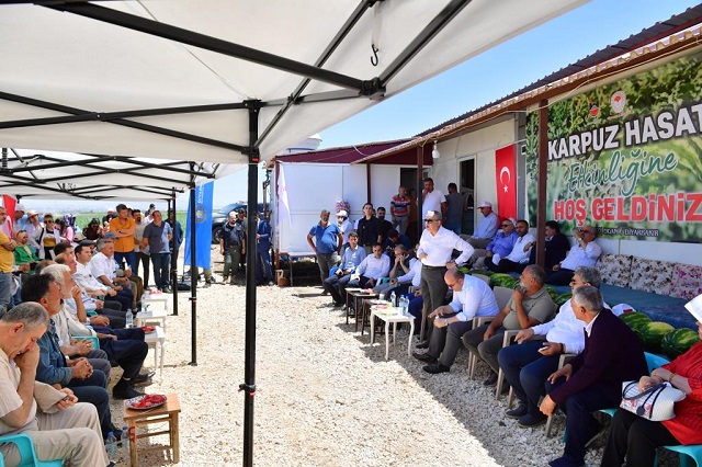 Vali Ali İhsan Su, “Karpuz Hasadı” Etkinliğine Katıldı