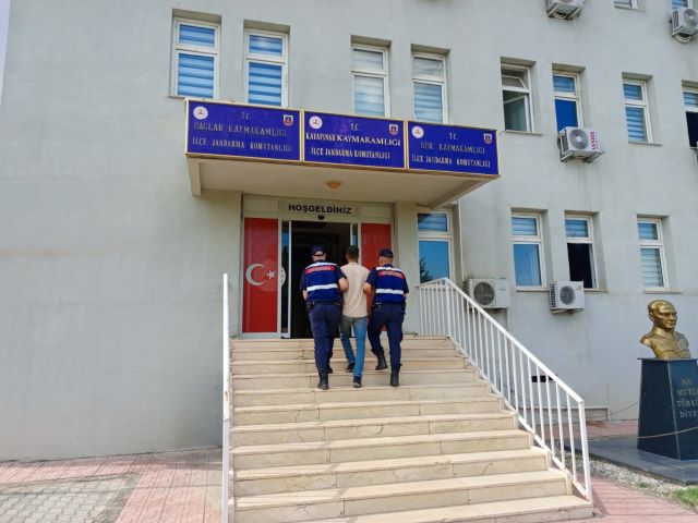 Hakkında kesinleşmiş hapis cezası olan 4 şüpheli JASAT tarafından yakalandı