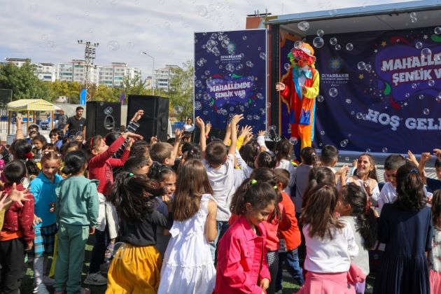 Ergani’de çocuklar “Mahallemde Şenlik Var” etkinliğinde eğlendi