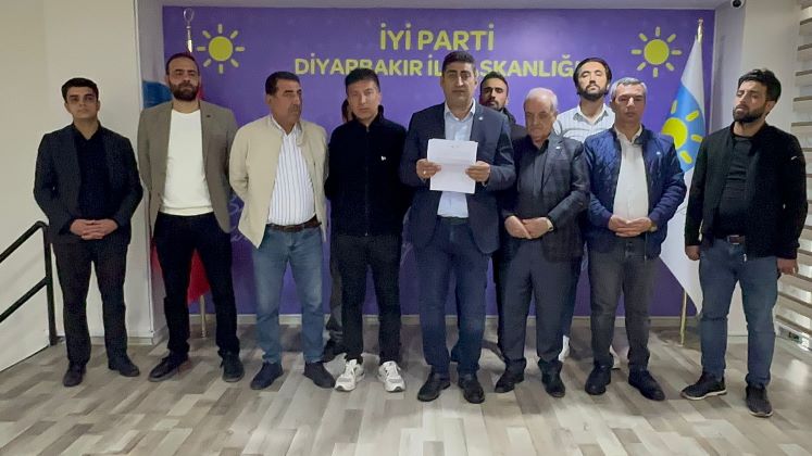 İYİ Parti Diyarbakır İl Başkan Yardımcısı ve Eğitim Politikaları Başkanı Kaya: “Türk milliyetçiliğinin mahkûm edilmesine geçit vermeyeceğiz”