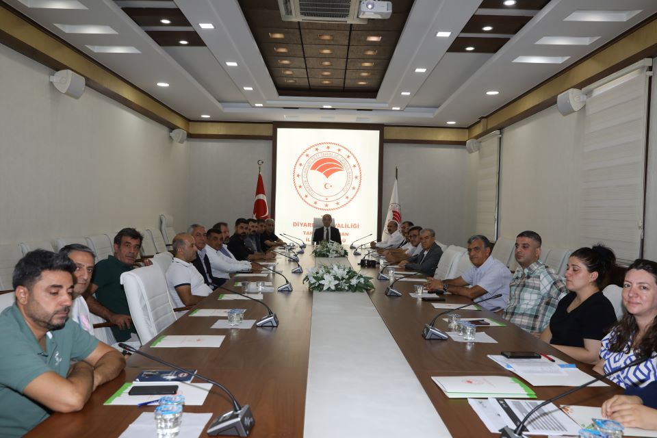 Bitkisel Üretim Desteklemeleri ve Diğer Destekler Kapsamında Sivil Toplum Kuruluşu Temsilcilerine Bilgilendirme Toplantısı Yapıldı