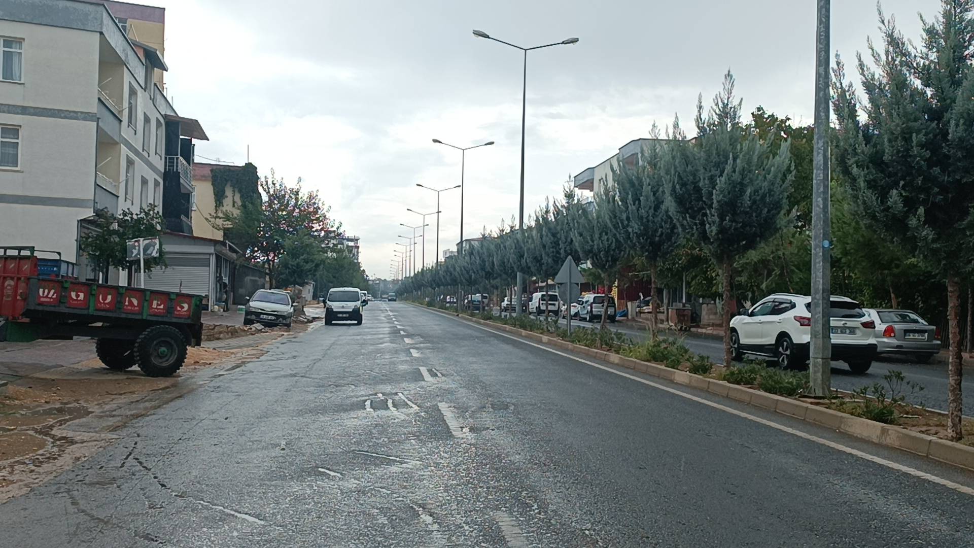 Dicle İlçesinde Eylül’de yağan yağmur havayı serinletti