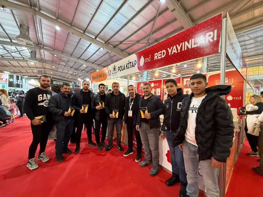 Gazeteci Ercan Çağlayan, okurlarıyla buluştu