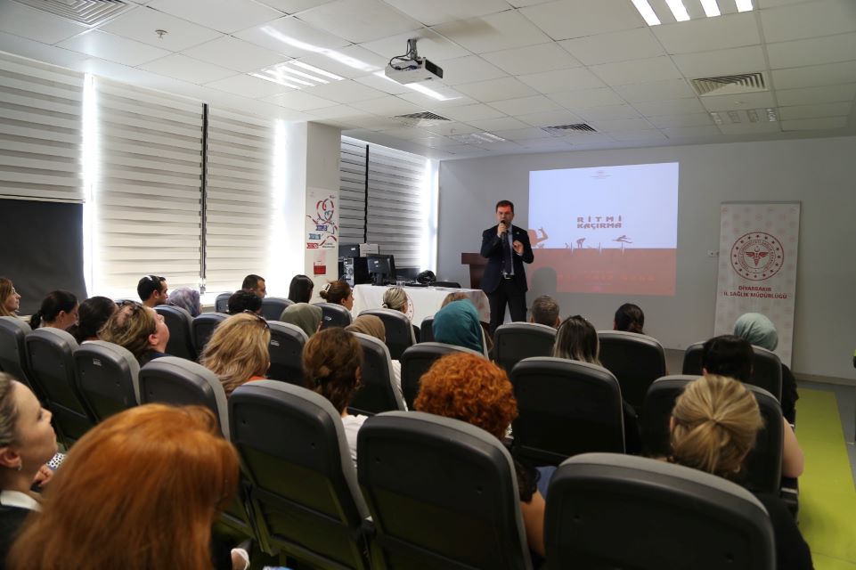 Diyarbakır’da Dünya Kalp Günü’ne Özel Eğitim