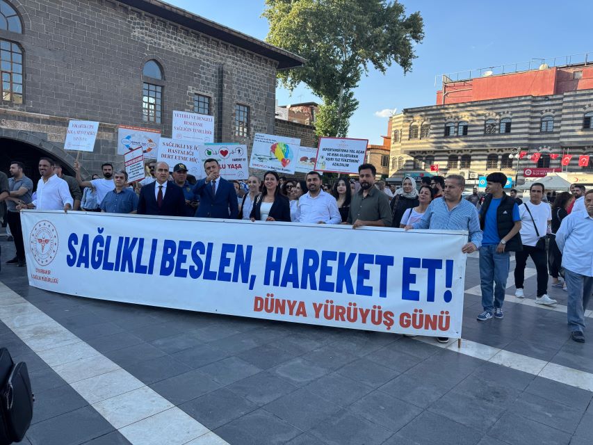 Diyarbakır’da Dünya Yürüyüş Günü Etkinliği