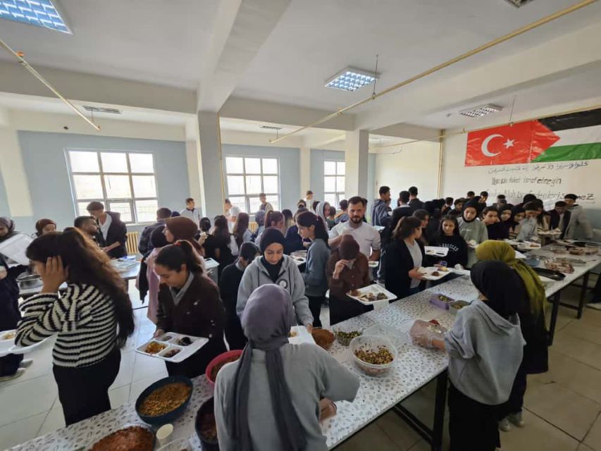 Şehit Bilal Dicle Anadolu İmam Hatip Lisesi’nden Gazze halkına yardım etkinliği