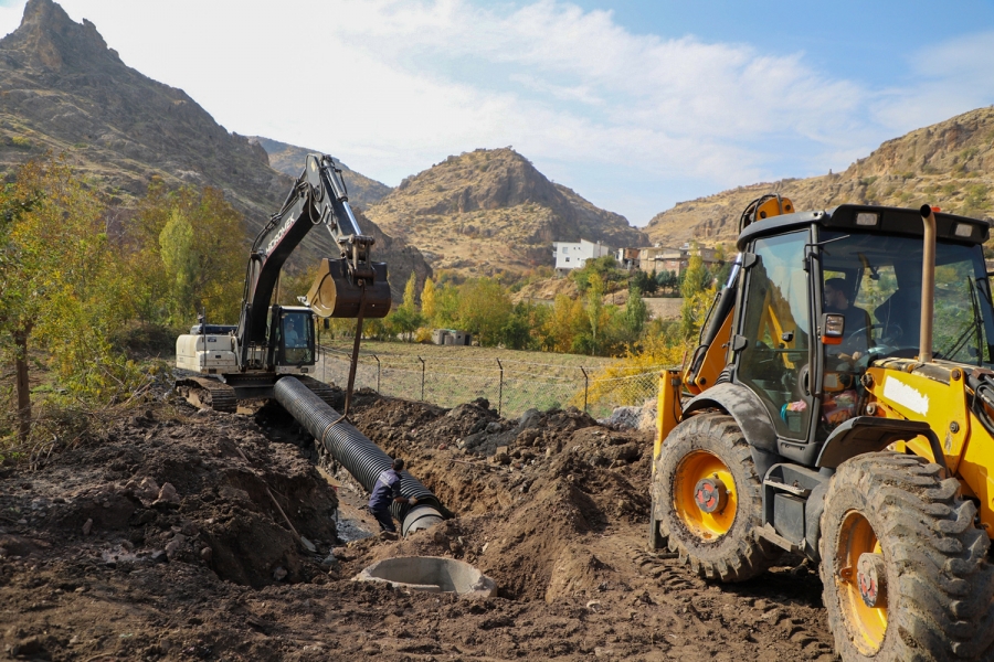 Çermik’te atık suları kanalizasyon şebekesiyle bertaraf edildi