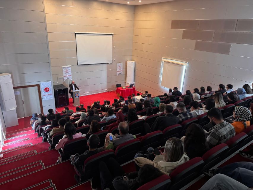 İl Müftüsü Celal Büyük’ten Silvan MYO’da Anlamlı Konferans