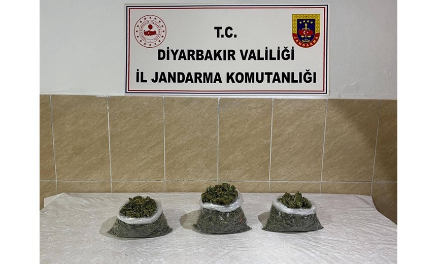 Diyarbakır’da yapılan uyuşturucu operasyonlarında 12 şüpheli hakkında işlem yapıldı