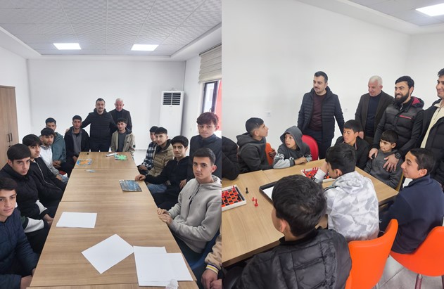 Dicle Kaymakamı Mustafa Atış, gençlik kampında sporcu gençlerle buluştu