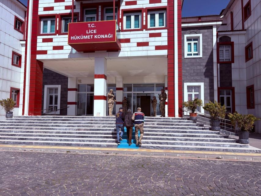 Diyarbakır’da kasten öldürme suçundan 13 yıldır aranan şahıs yakalandı