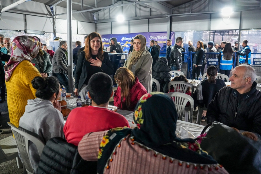 Eşbaşkan Bucak’tan iftar çadırına ziyaret