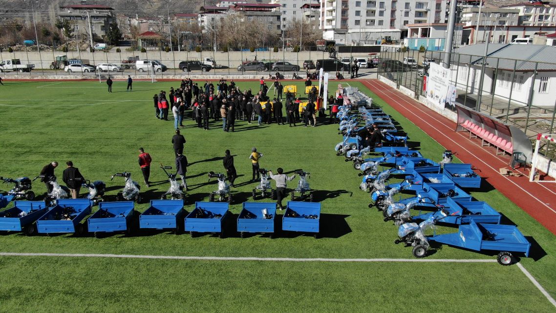 Hani’de Modern Bağcılığın Geliştirilmesi ve Yaygınlaştırılması Projesi Kapsamında Makine ve Ekipman Dağıtım Töreni Düzenlendi