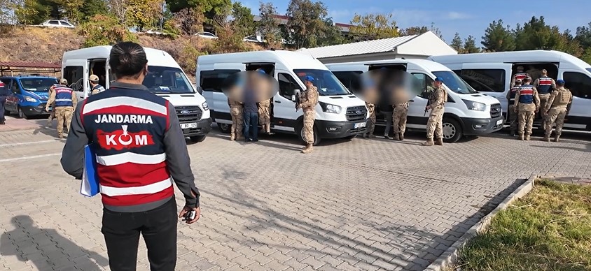 Diyarbakır’da uyuşturucu operasyonu: 18 gözaltı