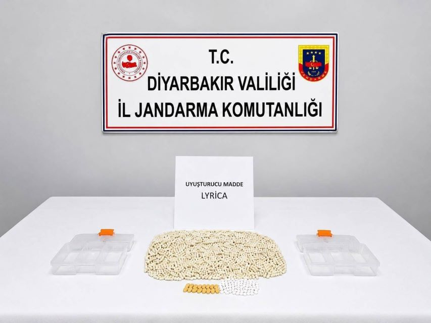 Diyarbakır’da uyuşturucu operasyonlarında 2 şüpheli hakkında yasal işlem yapıldı