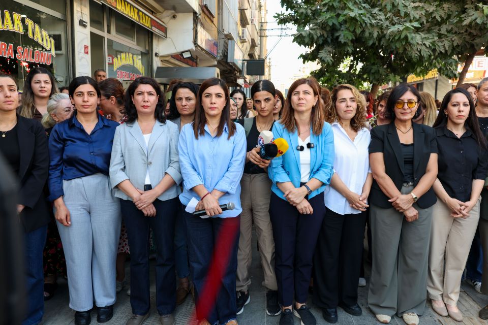 Eşbaşkan Bucak: Kadın katliamlarının hesabını hep birlikte soralım