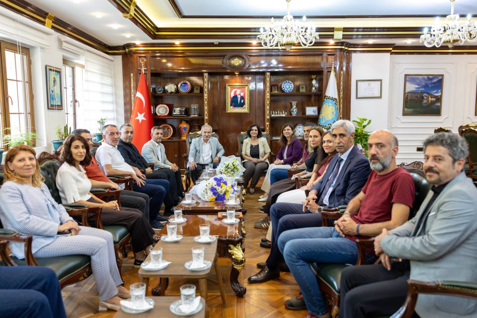 Selçuk Mızraklı’dan DBB’ye ziyaret