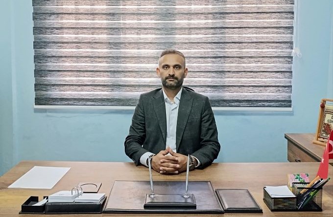 DEMOKRATLAR GENEL BAŞKANINDAN ÖZGÜR GAZETECİLİK VURGUSU